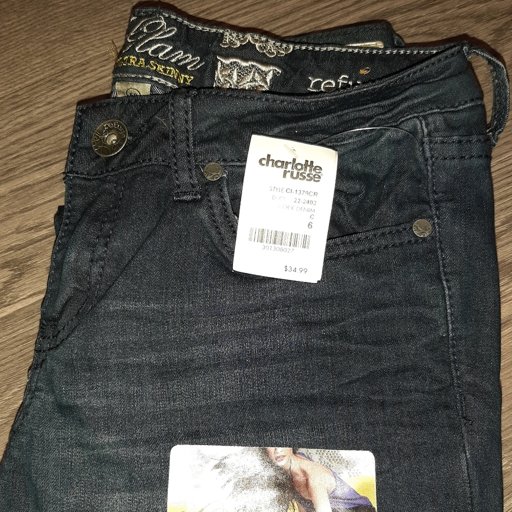 Refuge Skinny Jeans Size 6 Charlotte Russe